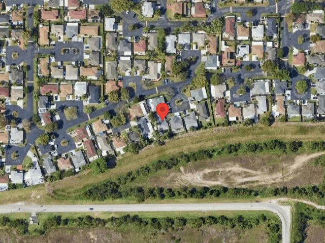 House image located at Miami, FL 33190