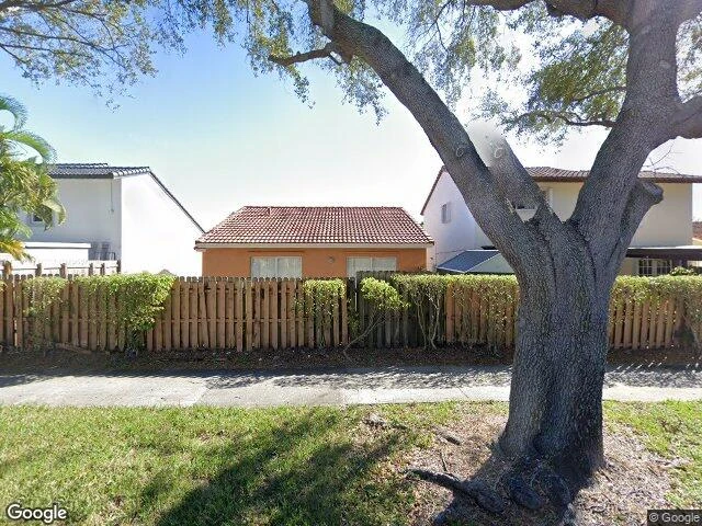 House image located at Miami, FL 33196