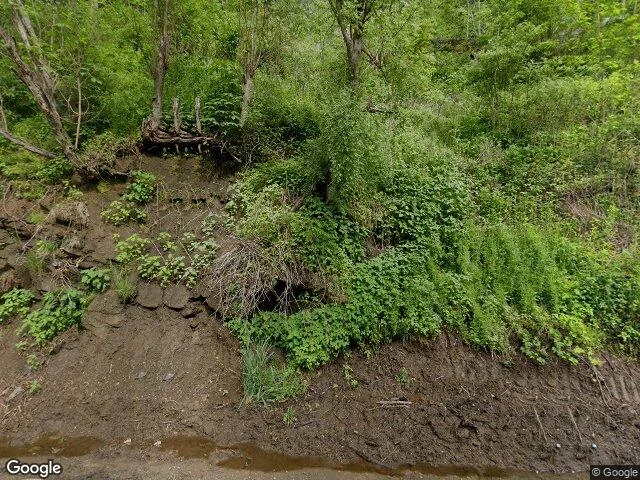 House image located at Newland, NC 28657