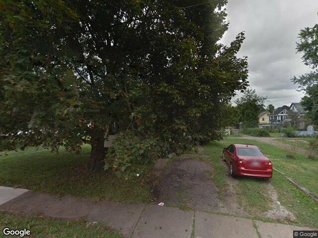 House image located at Canton, OH 44705