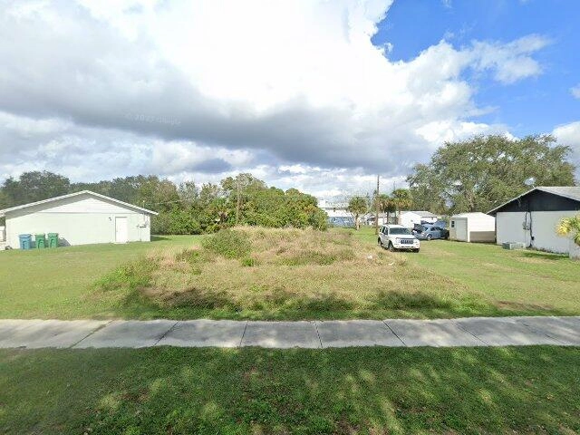 House image located at Cocoa, FL 32926