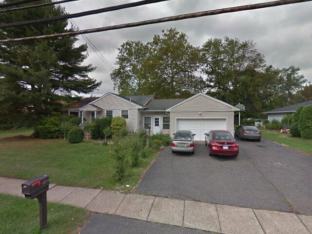 House image located at Bensenville, IL 60106