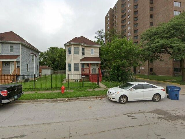 House image located at Harvey, IL 60426