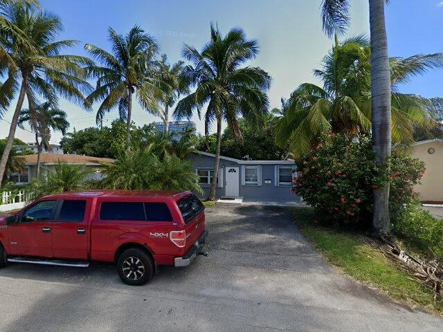House image located at Hallandale, FL 33009