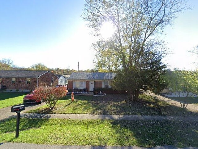 House image located at La Grange, KY 40031