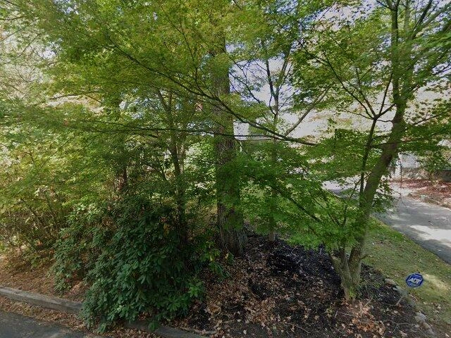 House image located at High Bridge, NJ 08829