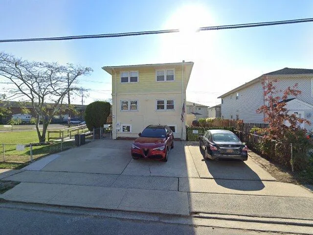 House image located at Island Park, NY 11558