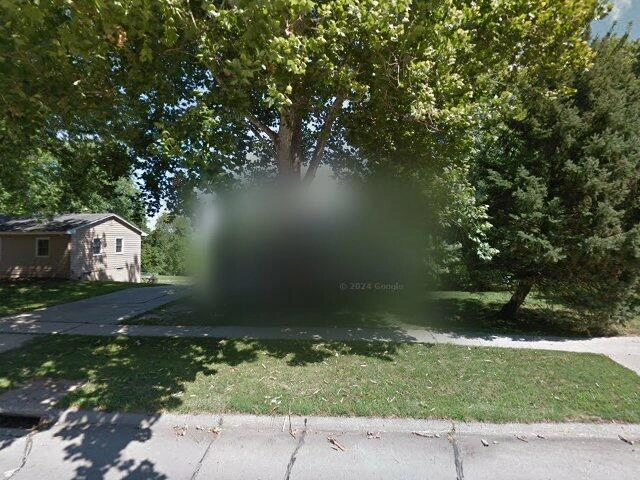 House image located at Indianola, IA 50125