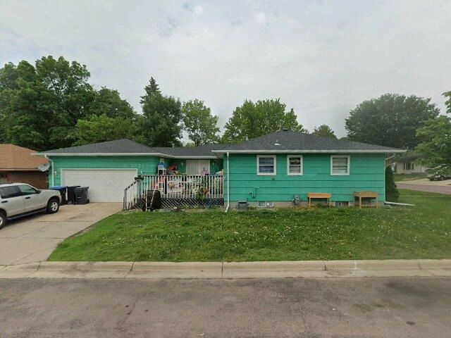 House image located at Mankato, MN 56001