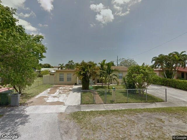 House image located at Hialeah, FL 33013