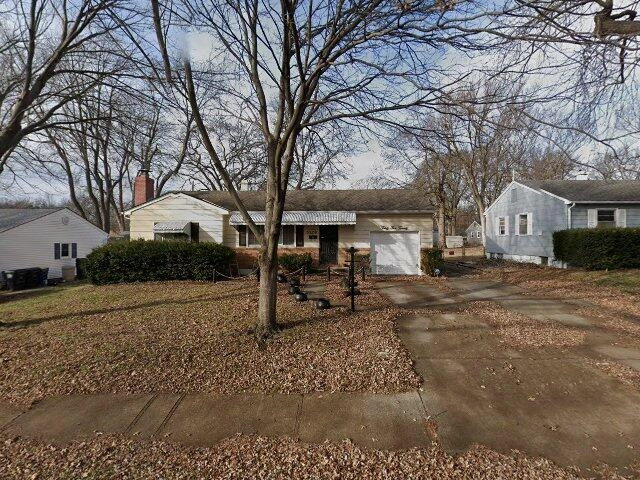 House image located at Independence, MO 64055