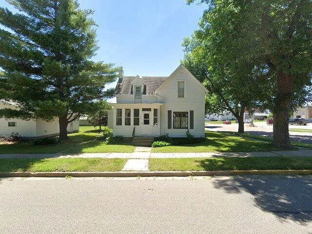 House image located at Lake Crystal, MN 56055