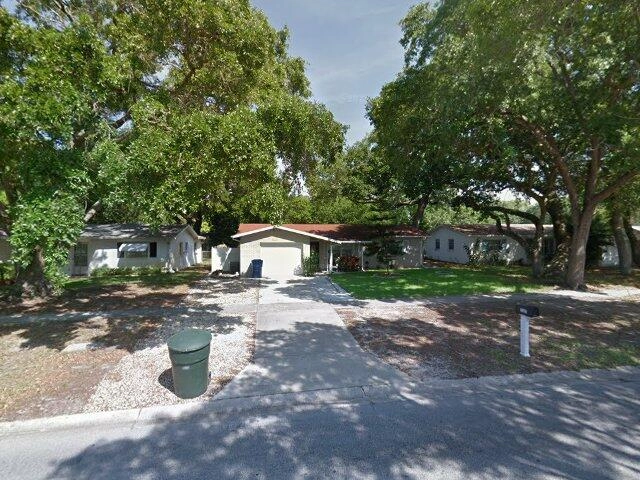 House image located at Largo, FL 33774