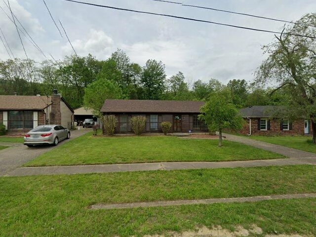 House image located at Louisville, KY 40229