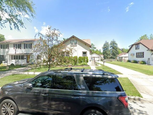 House image located at Des Plaines, IL 60018