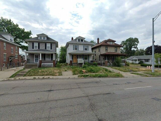 House image located at Chesterton, IN 46304