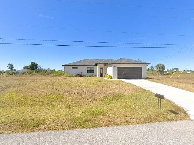 House image located at Cape Coral, FL 33993