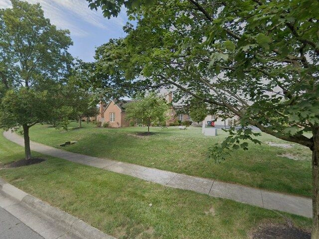 House image located at Grove City, OH 43123