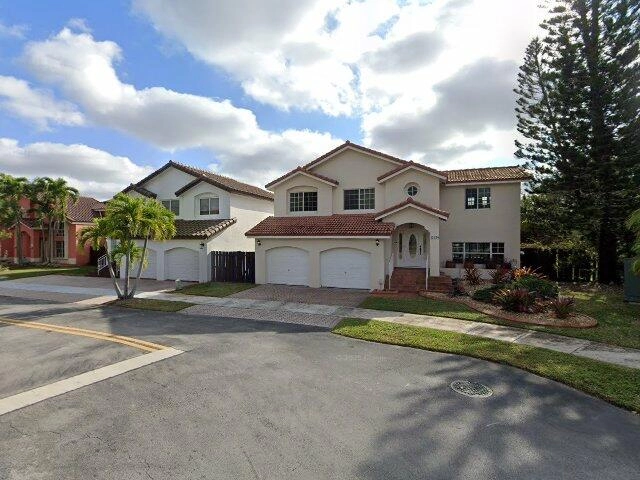 House image located at Miami, FL 33185