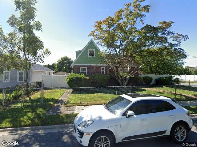 House image located at West Babylon, NY 11704