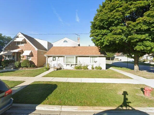 House image located at Chicago, IL 60634