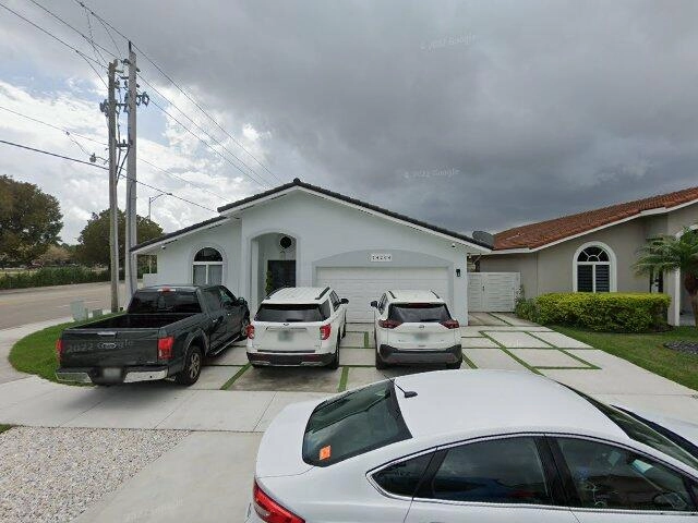 House image located at Miami, FL 33175