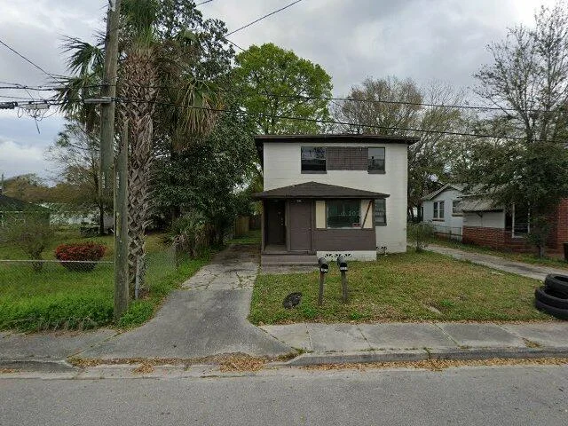 House image located at Jacksonville, FL 32209