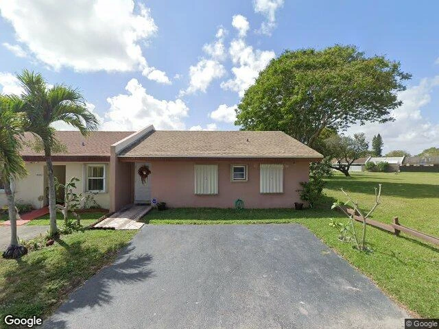 House image located at Miami, FL 33175