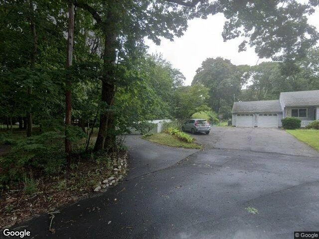 House image located at Cutchogue, NY 11935