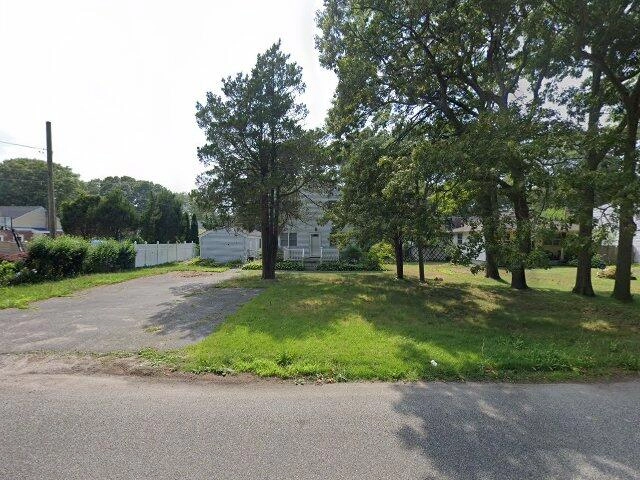 House image located at Shirley, NY 11967