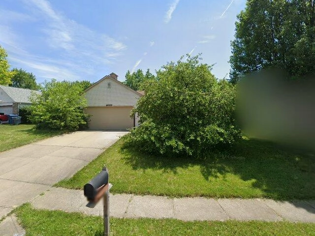 House image located at Indianapolis, IN 46254