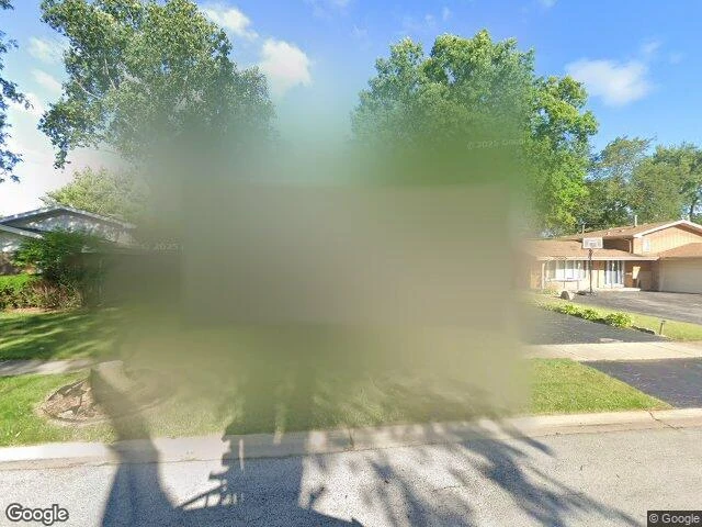 House image located at South Holland, IL 60473