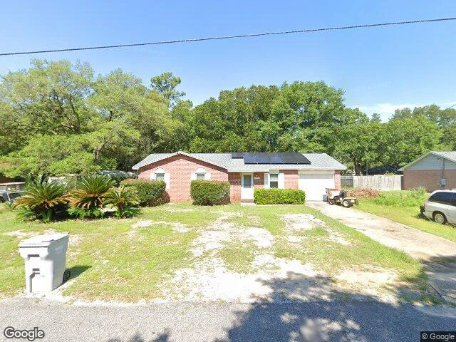 House image located at Milton, FL 32570