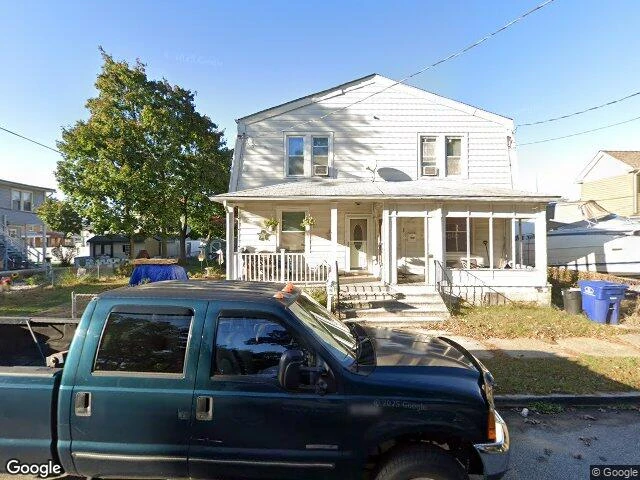 House image located at Riverside, NJ 08075