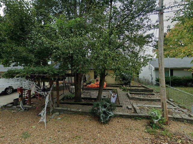 House image located at Louisville, KY 40222