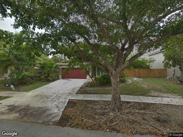House image located at Miami, FL 33189