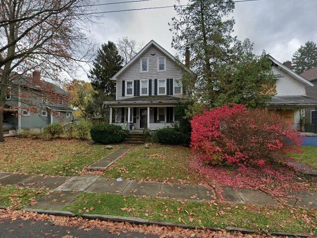 House image located at Columbus, OH 43211