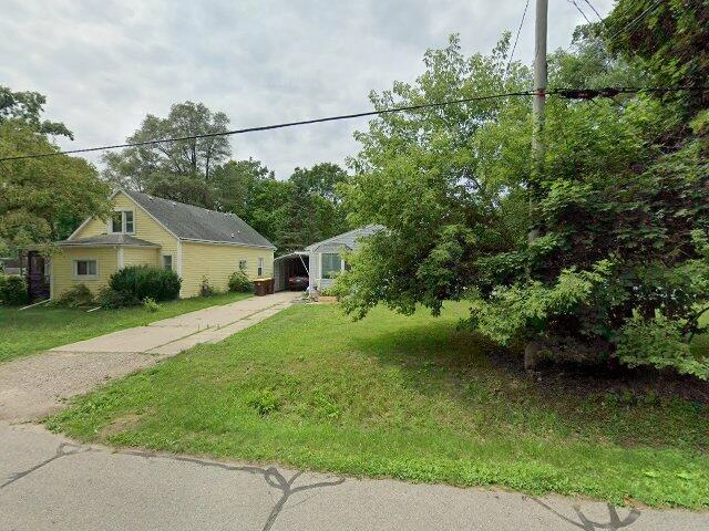 House image located at East Lansing, MI 48823