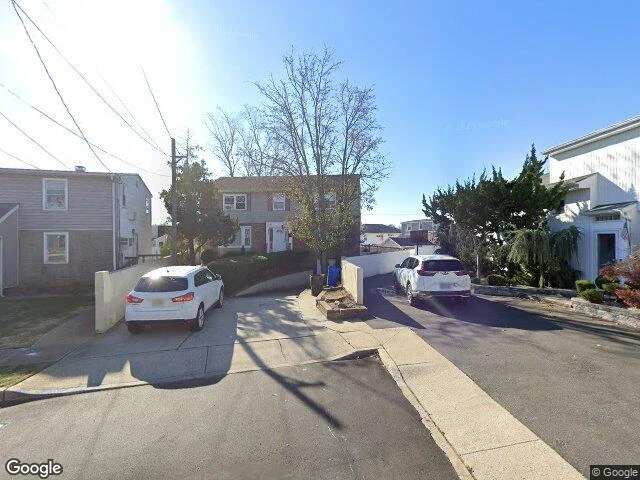 House image located at Oceanside, NY 11572