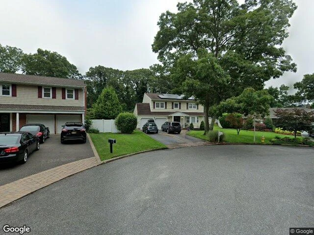House image located at Smithtown, NY 11787
