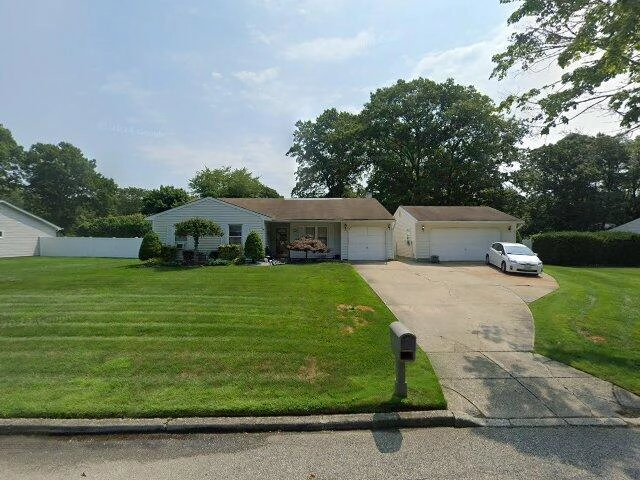 House image located at Medford, NY 11763