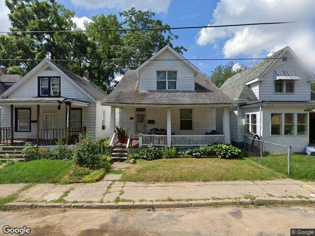 House image located at Peoria, IL 61603