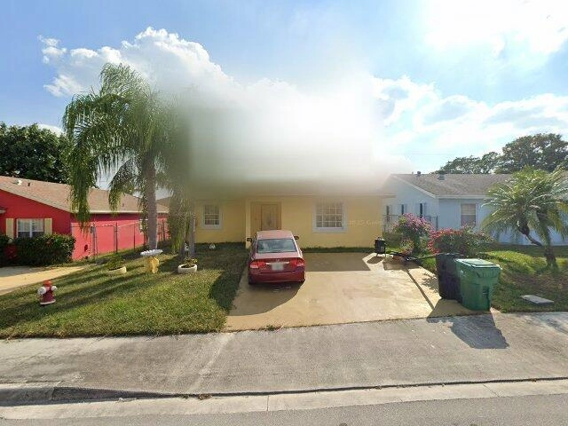 House image located at West Palm Beach, FL 33404