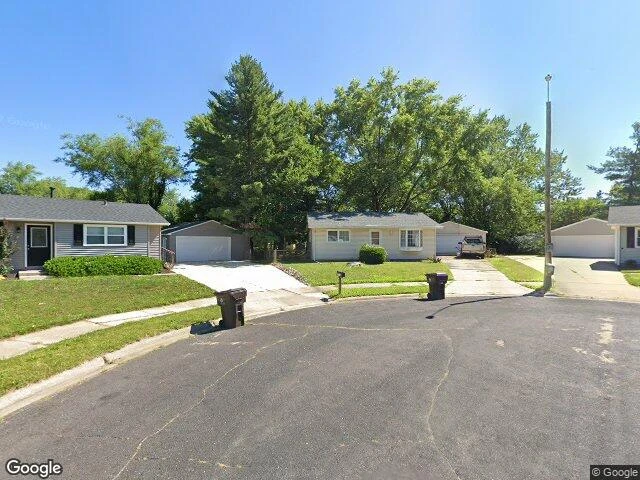 House image located at Peoria, IL 61615