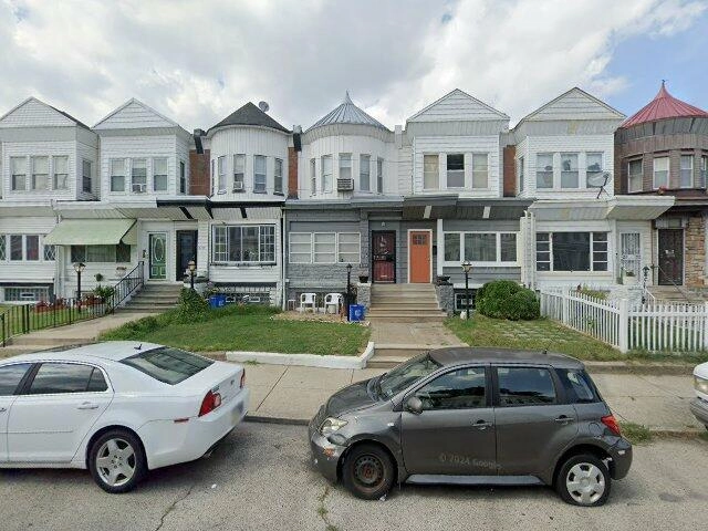 House image located at Philadelphia, PA 19143