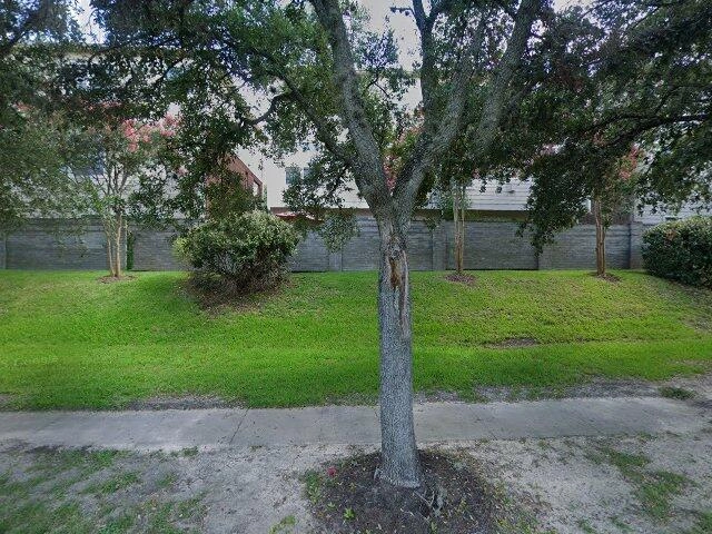 House image located at Houston, TX 77008