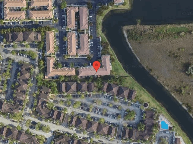 House image located at Hollywood, FL 33027