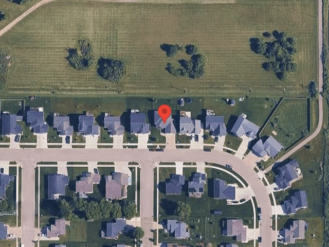 House image located at Mason City, IA 50401