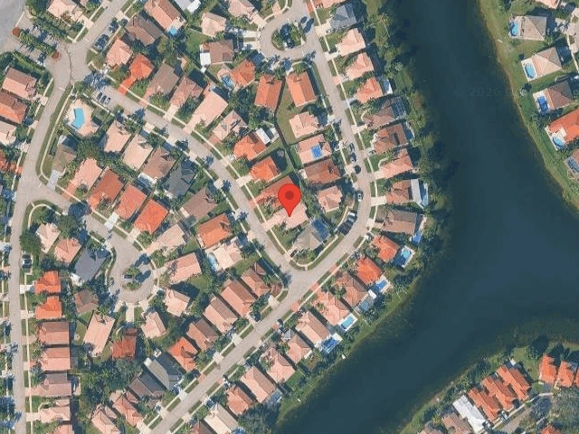 House image located at Hollywood, FL 33029