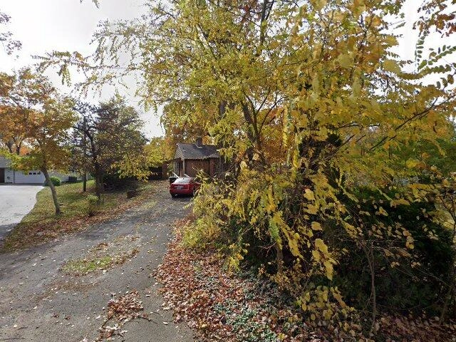 House image located at Kendallville, IN 46755